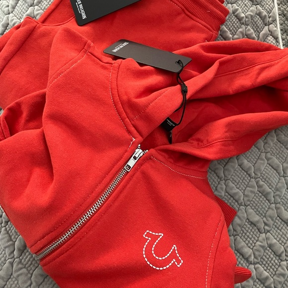 TRUE RELIGION JOGGER SET!!! - Picture 4 of 6